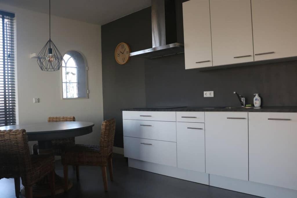 Mooi Appartement In Een Prachtige Fiets-Wandelomgeving アップカウデ エクステリア 写真